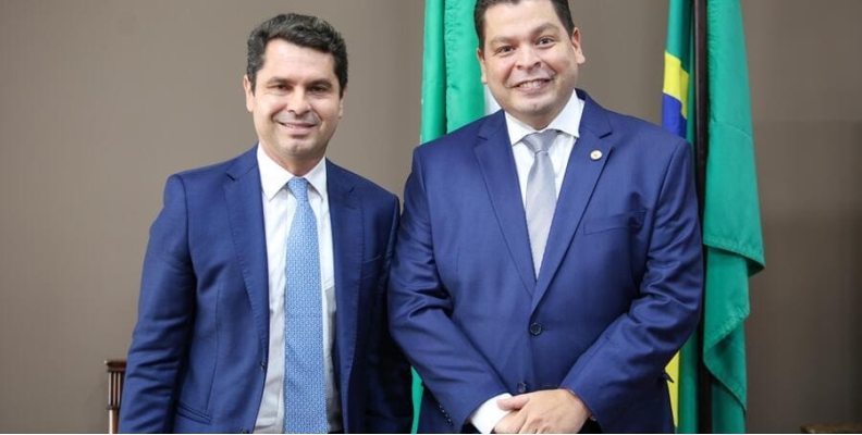 Novo tempo na Assembleia Legislativa: Gugu Bueno e Alexandre Curi assumem comando da Mesa Diretora