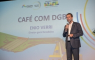Diretor-geral da Itaipu reúne corpo funcional para balanço de dois anos de gestão