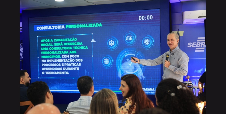 Secretaria do Planejamento apresenta soluções de planejamento para gestores públicos da Amusep na Expoingá