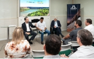 Diretores da Itaipu recebem prefeitos dos municípios lindeiros