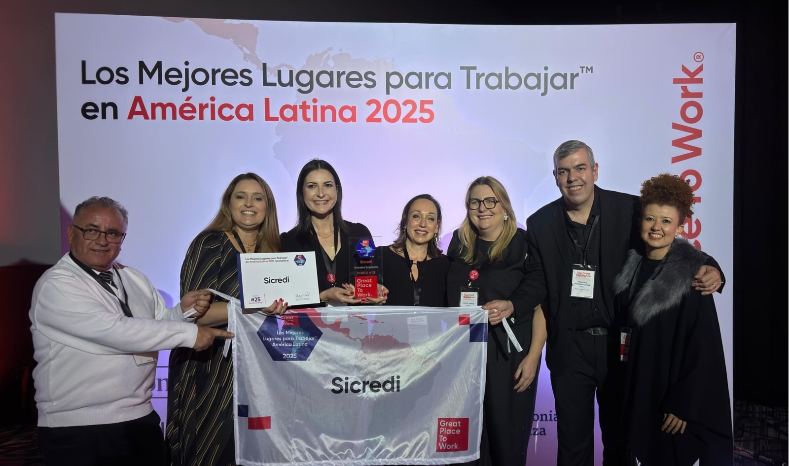 Sicredi é reconhecido como uma das Melhores Empresas para Trabalhar na América Latina pelo GPTW LATAM 2025