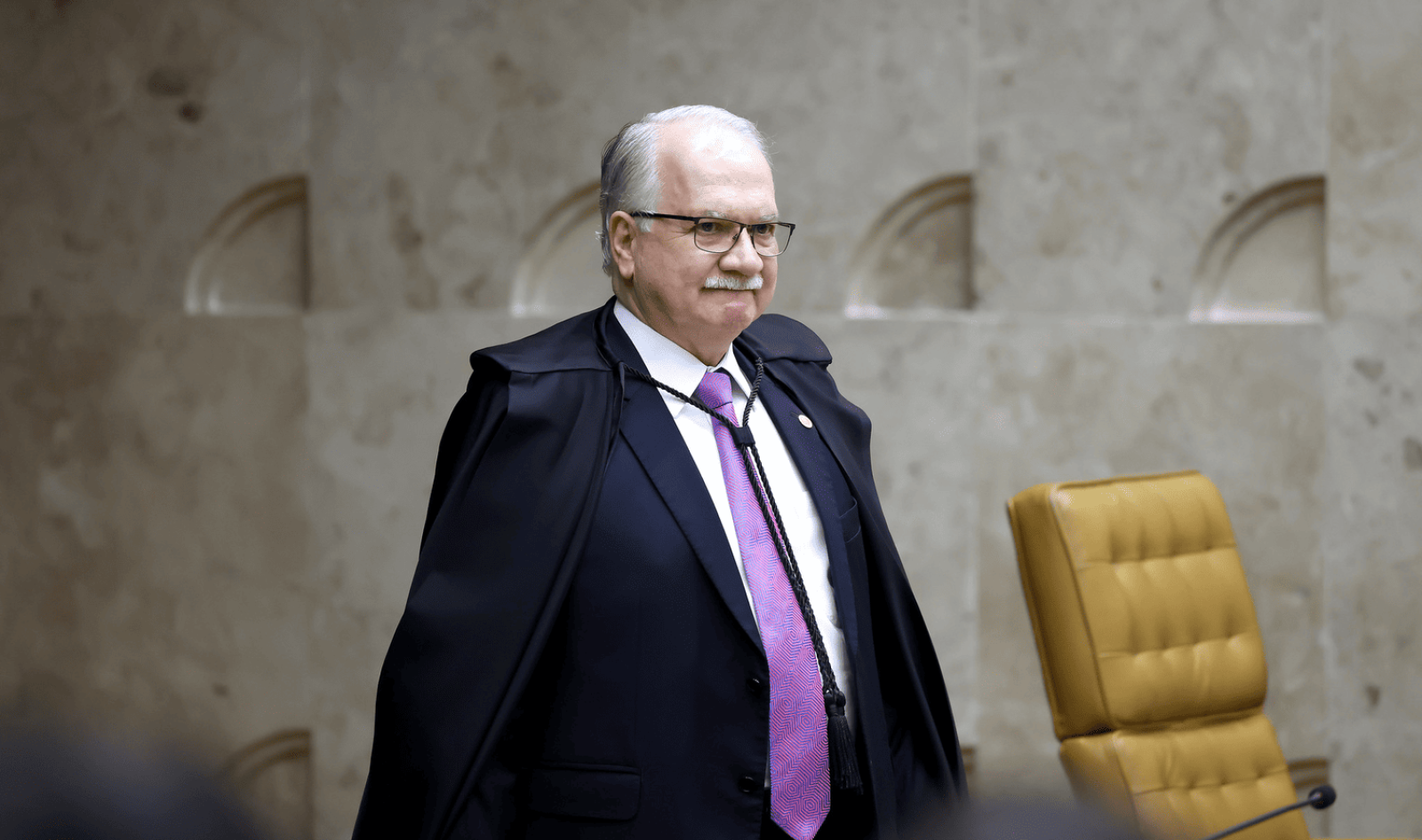 Força, ministro Fachin