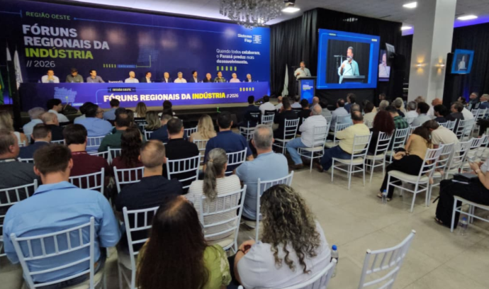 Fórum reúne líderes em Cascavel para pensar protagonismo industrial do PR