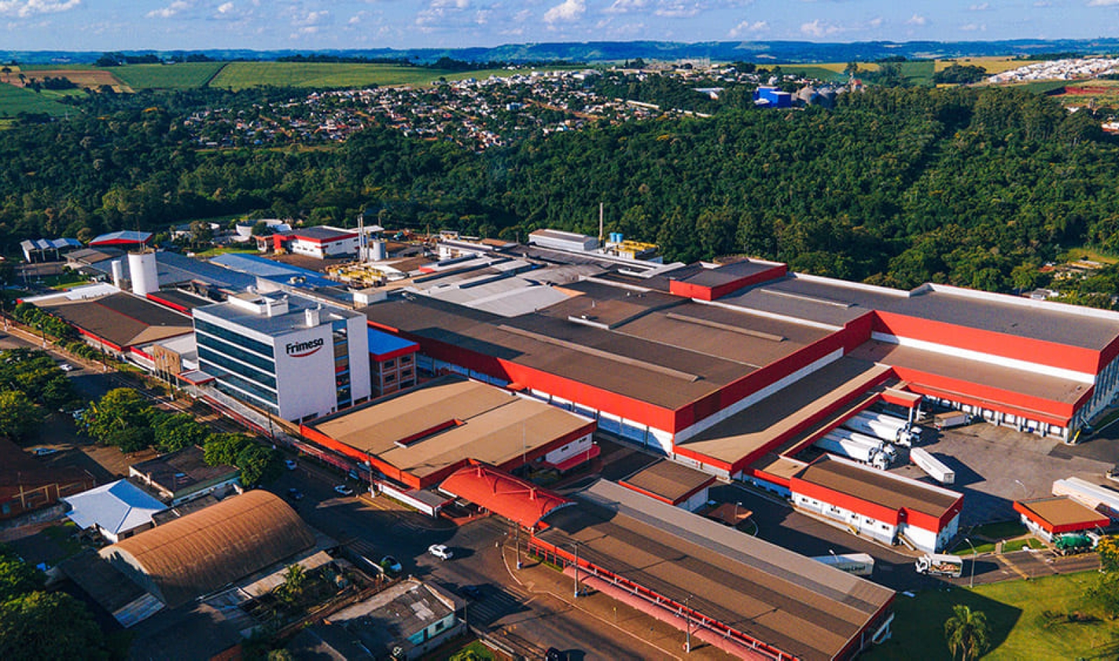 Seara, Aurora, BRF e Frimesa