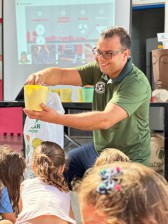 Programa Semear: crianças aprendem sobre reciclagem e destinação correta de resíduos plásticos