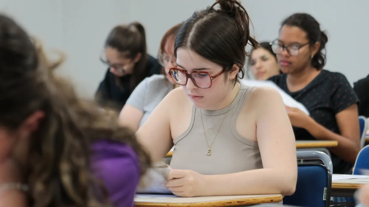 Vestibular Unioeste 2027: cursos de graduação oferecem formação prática e conectada às demandas da atualidade