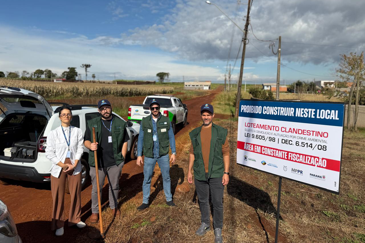 IAT começa a instalar placas informativas em loteamentos clandestinos de Cascavel