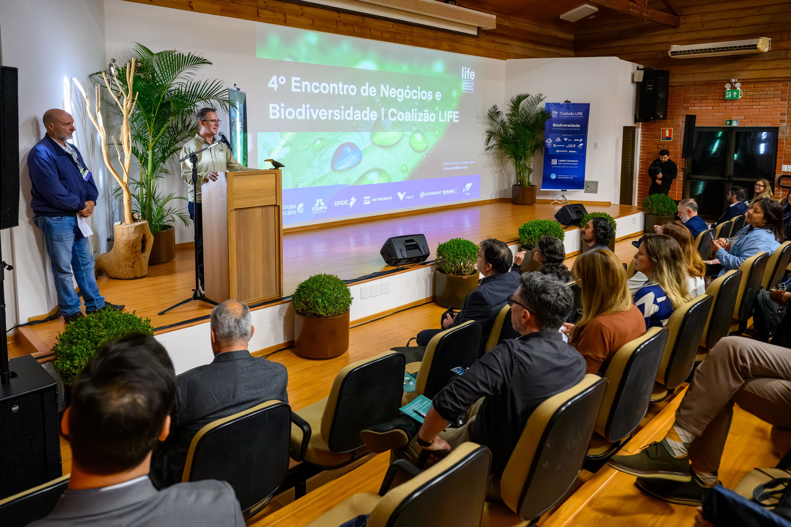 Itaipu sedia encontro sobre biodiversidade integrada aos negócios
